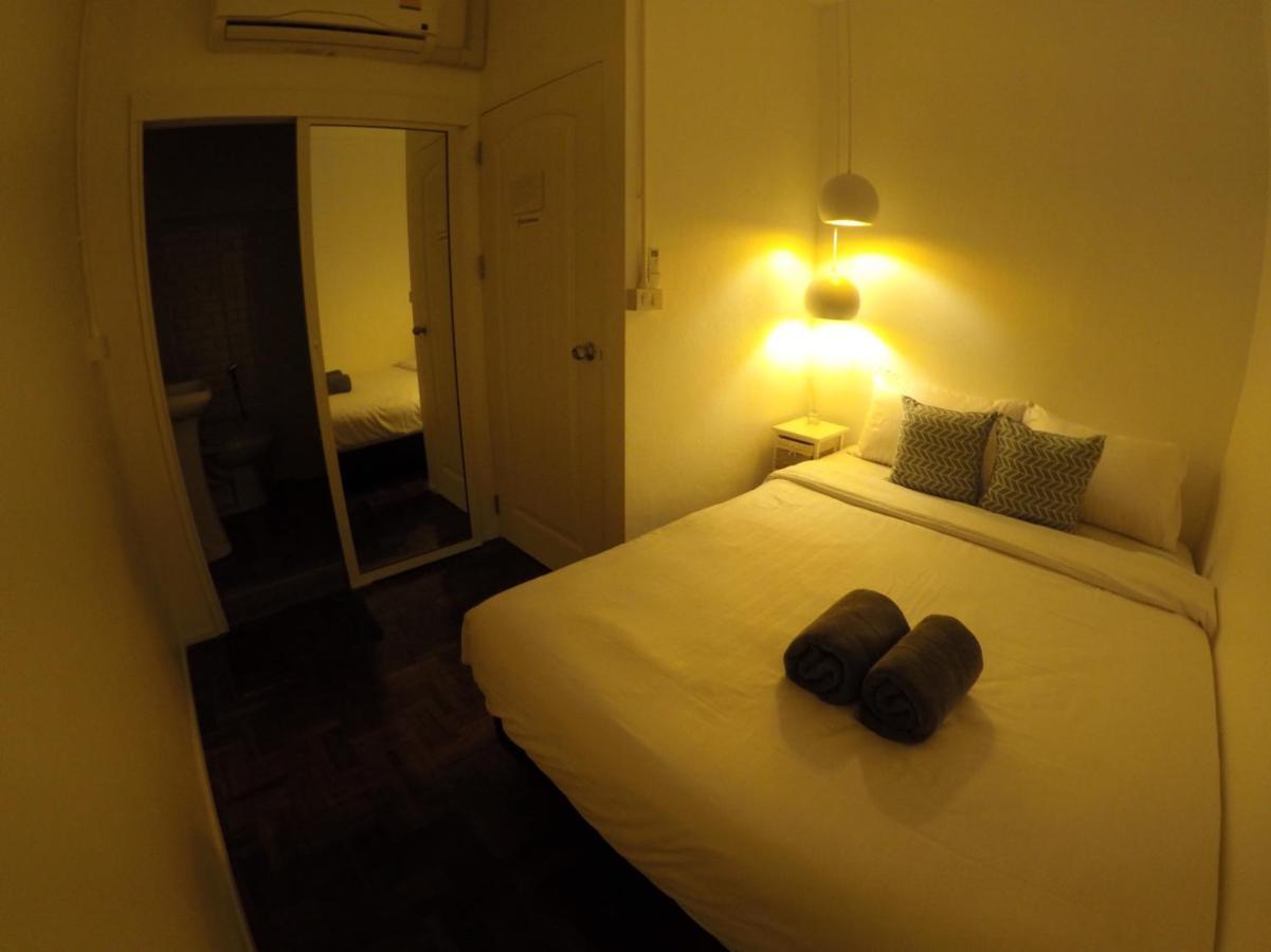 24 Poshtel Chiangmai Hostel Csiangmaj Kültér fotó