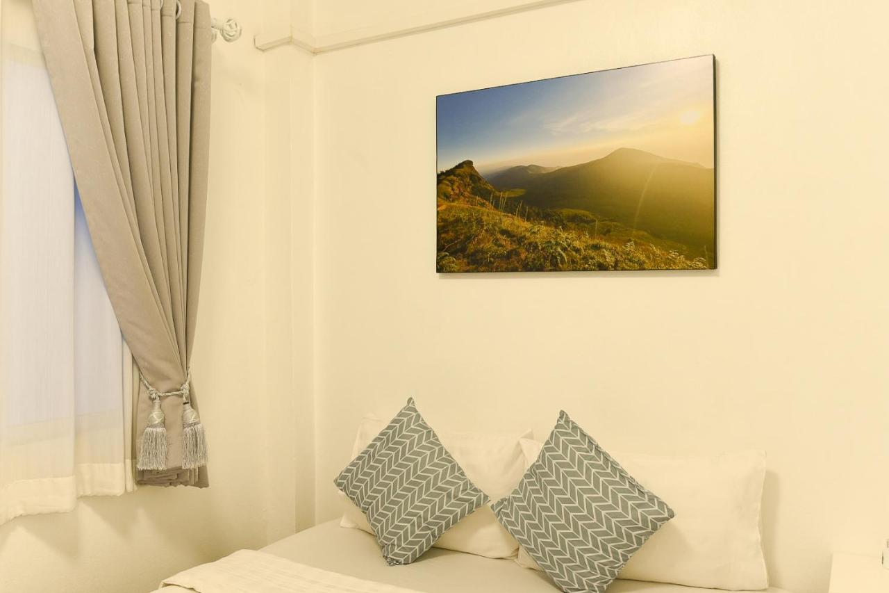 24 Poshtel Chiangmai Hostel Csiangmaj Kültér fotó